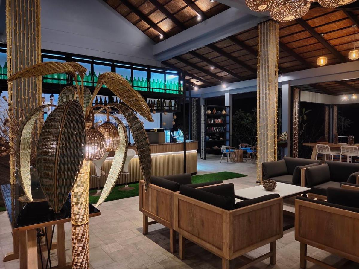 Khaolak Blue Sky Villa เขาหลัก ภายนอก รูปภาพ