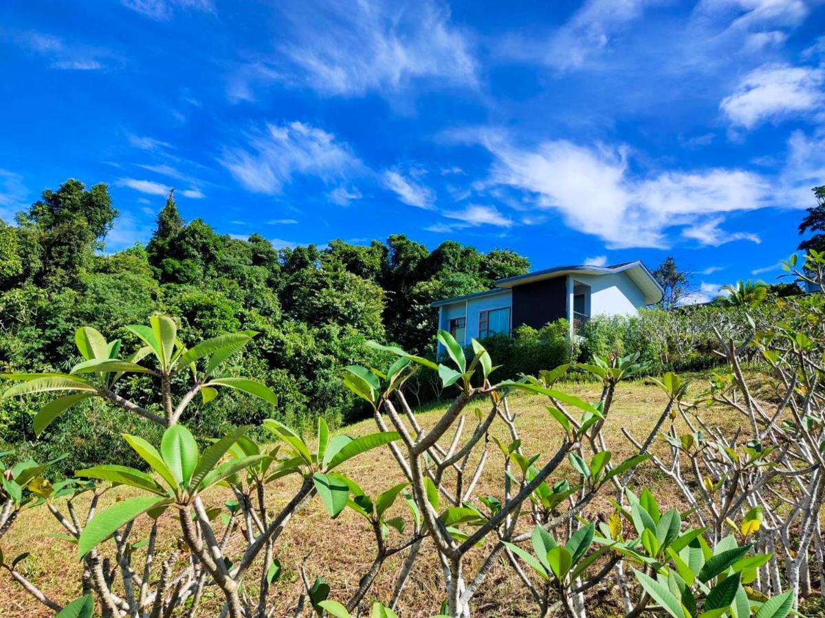 Khaolak Blue Sky Villa เขาหลัก ภายนอก รูปภาพ