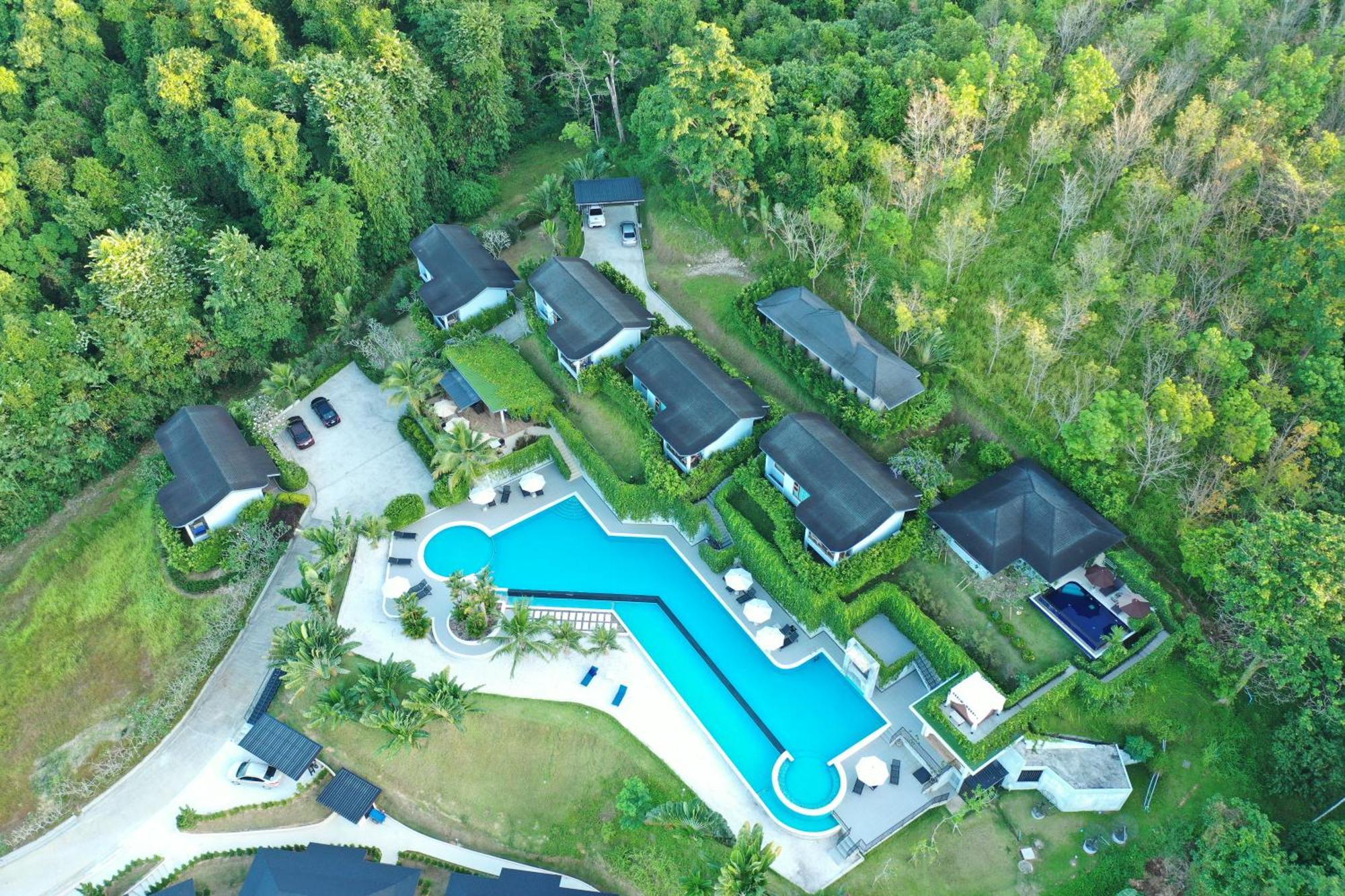 Khaolak Blue Sky Villa เขาหลัก ภายนอก รูปภาพ