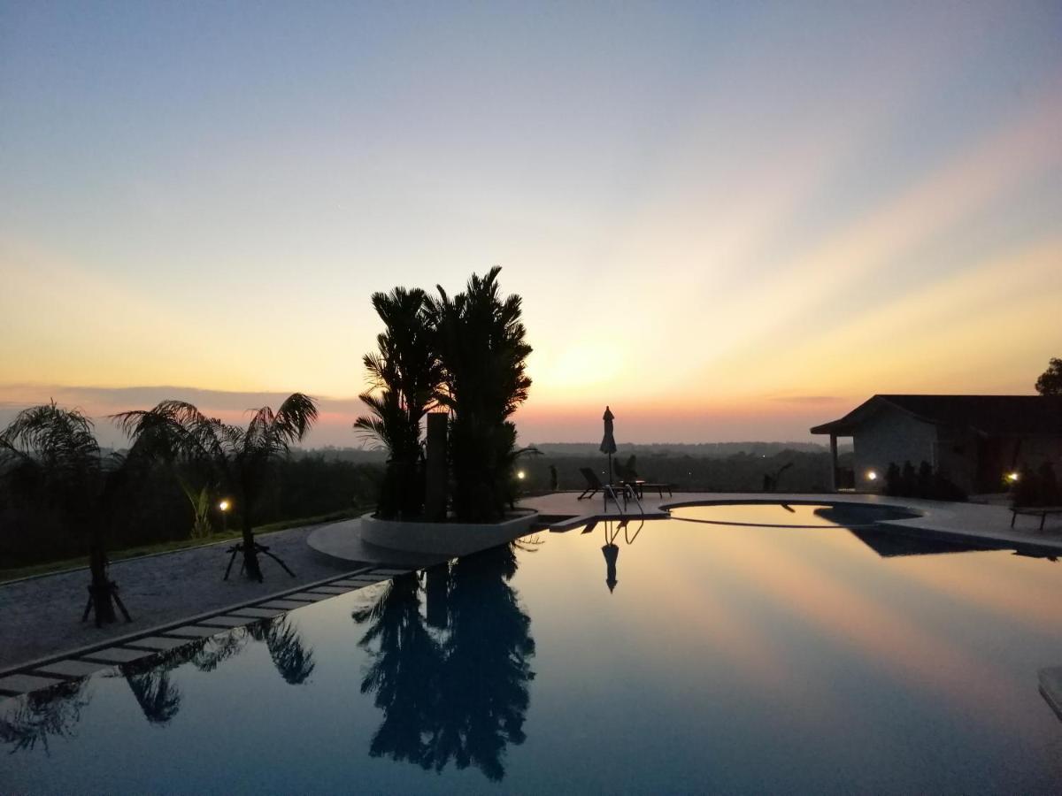 Khaolak Blue Sky Villa เขาหลัก ภายนอก รูปภาพ